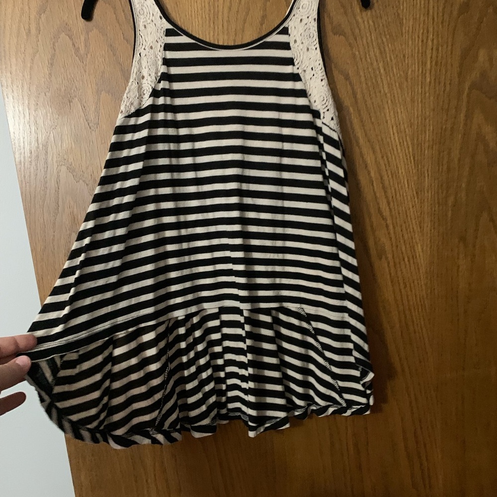 High-low striped tank